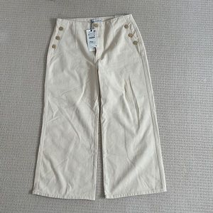 New with Tags!  Women’s wide leg cream jeans from Zara.